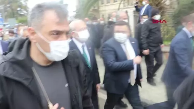SİNOP KILIÇDAROĞLU, BELEDİYE ÖNÜNDE HALKA SESLENDİ SİNOP KILIÇDAROĞLU, BELEDİYE ÖNÜNDE HALKA SESLENDİ