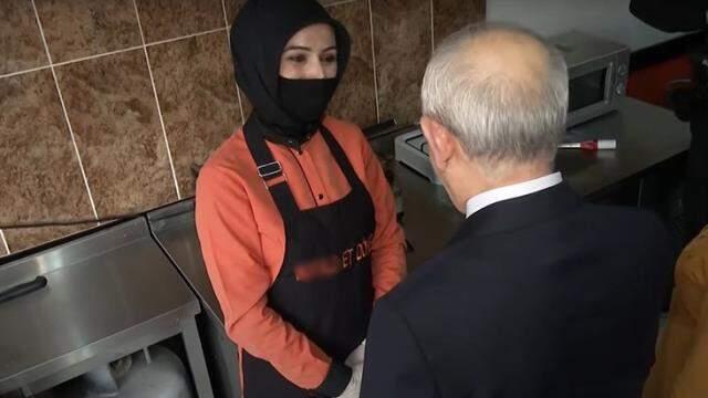Sinoplu esnaflar Kılıçdaroğlu'na ekonomiden yana dert yandı: Umudumuz sizde Sinoplu esnaflar Kılıçdaroğlu'na ekonomiden yana dert yandı: Umudumuz sizde