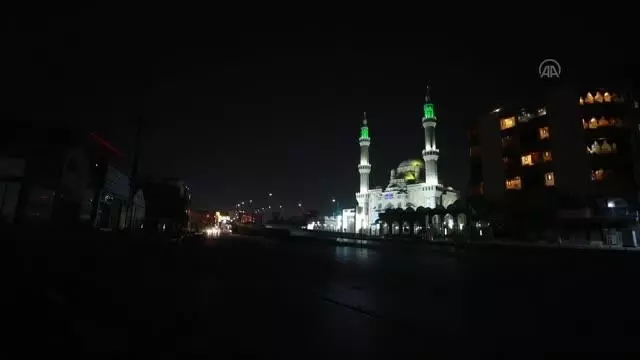 Sokağa çıkma yasağı başladı Sokağa çıkma yasağı başladı