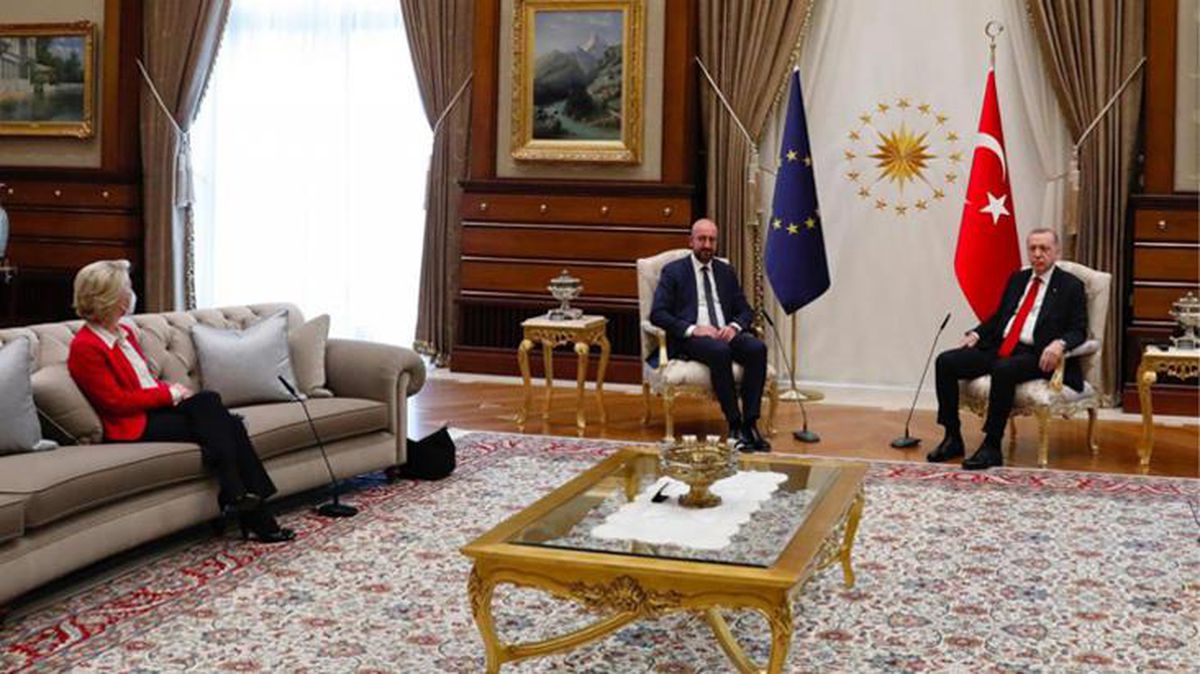 Son Dakika! Çavuşoğlu'ndan AB ziyaretindeki protokol tartışmasıyla ilgili açıklama: Uluslararası kurallar uygulandı