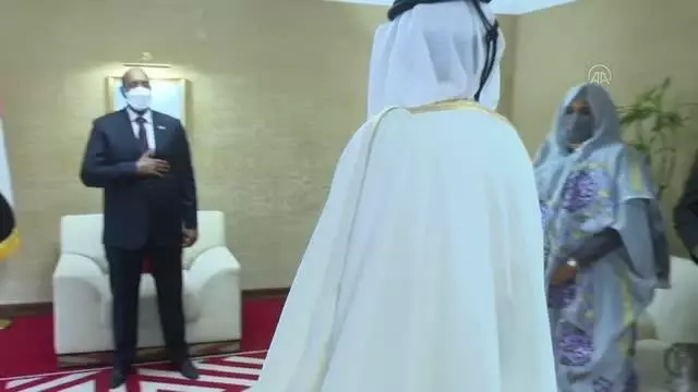 Katar Emiri Al Sani ile Sudan Egemenlik Konseyi Başkanı Burhan ikili ilişkileri görüştü Katar Emiri Al Sani ile Sudan Egemenlik Konseyi Başkanı Burhan ikili ilişkileri görüştü