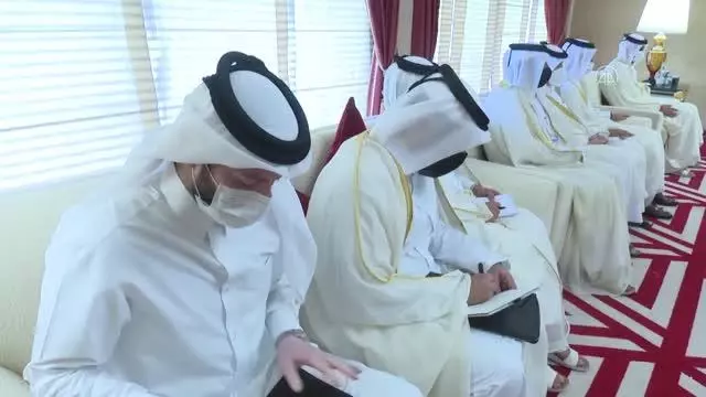 Katar Emiri Al Sani ile Sudan Egemenlik Konseyi Başkanı Burhan ikili ilişkileri görüştü Katar Emiri Al Sani ile Sudan Egemenlik Konseyi Başkanı Burhan ikili ilişkileri görüştü