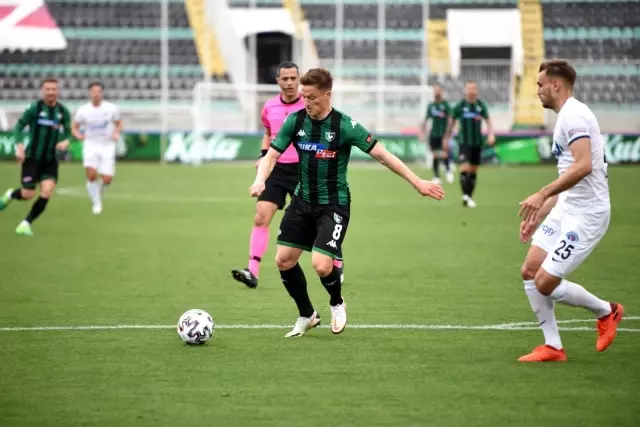 Süper Lig: Denizlispor: 0 Kasımpaşa: 0 (İlk yarı) Süper Lig: Denizlispor: 0 Kasımpaşa: 0 (İlk yarı)