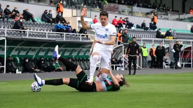 Süper Lig: Denizlispor: 0 Kasımpaşa: 0 (İlk yarı) Süper Lig: Denizlispor: 0 Kasımpaşa: 0 (İlk yarı)