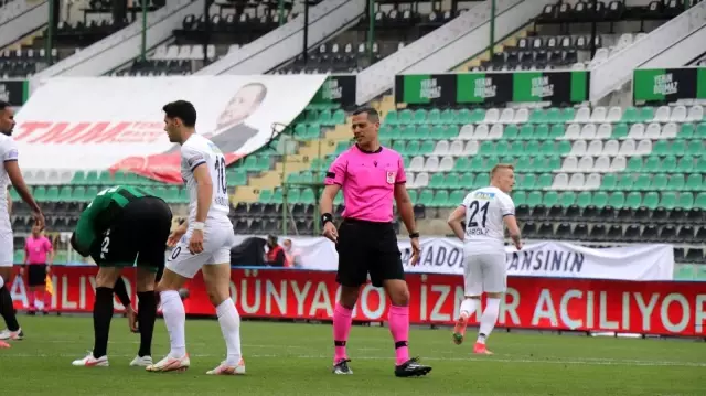 Süper Lig: Denizlispor: 0 Kasımpaşa: 0 (İlk yarı) Süper Lig: Denizlispor: 0 Kasımpaşa: 0 (İlk yarı)