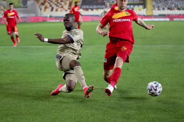 Süper Lig: Yeni Malatyaspor: 1 - Fenerbahçe: 1 (Maç sonucu) Süper Lig: Yeni Malatyaspor: 1 - Fenerbahçe: 1 (Maç sonucu)