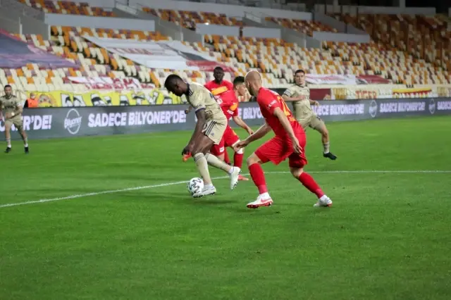 Süper Lig: Yeni Malatyaspor: 1 - Fenerbahçe: 1 (Maç sonucu) Süper Lig: Yeni Malatyaspor: 1 - Fenerbahçe: 1 (Maç sonucu)