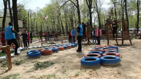 SAKARYA SURİYELİ, IRAKLI VE TÜRK ÇOCUKLAR, OYUNLARLA KAYNAŞTI SAKARYA SURİYELİ, IRAKLI VE TÜRK ÇOCUKLAR, OYUNLARLA KAYNAŞTI