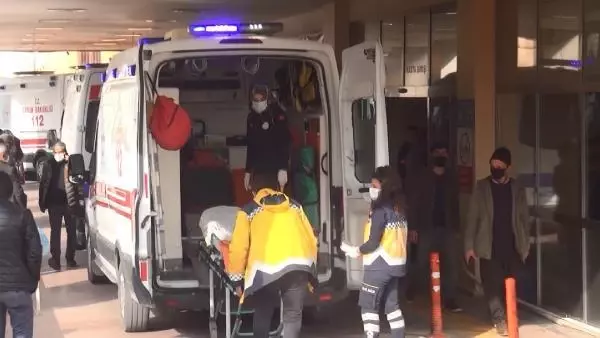 Son dakika haberi | ŞANLIURFA SURUÇ'TA AİLELER KAVGA ETTİ 8 YARALI Son dakika haberi | ŞANLIURFA SURUÇ'TA AİLELER KAVGA ETTİ 8 YARALI