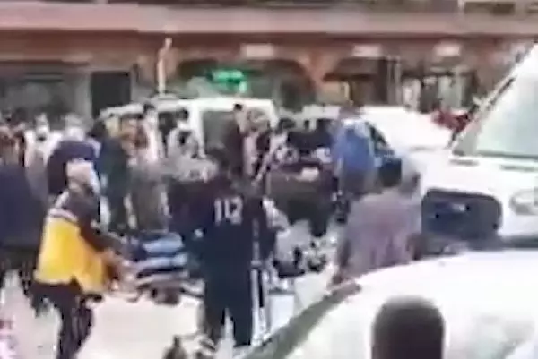 Son dakika haberi | ŞANLIURFA SURUÇ'TA AİLELER KAVGA ETTİ 8 YARALI Son dakika haberi | ŞANLIURFA SURUÇ'TA AİLELER KAVGA ETTİ 8 YARALI