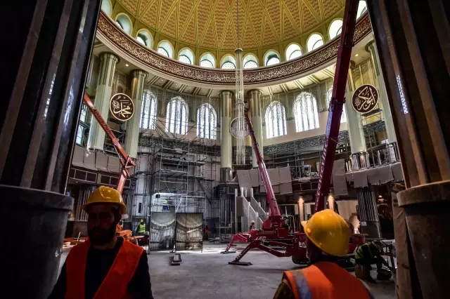 Taksim Camii Ramazan'a hazırlanıyor Taksim Camii Ramazan'a hazırlanıyor
