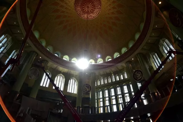 Taksim Camii Ramazan'a hazırlanıyor Taksim Camii Ramazan'a hazırlanıyor