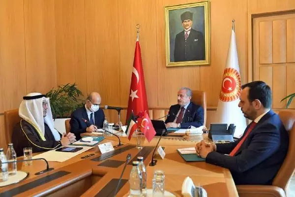 Cumhurbaşkanı Erdoğan, Kuveyt Dışişleri Bakanı El-Sabah'ı kabul etti Cumhurbaşkanı Erdoğan, Kuveyt Dışişleri Bakanı El-Sabah'ı kabul etti