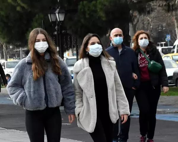 TEKİRDAĞ'DA ARTAN VAKALARIN YÜZDE 30'UNU GENÇLER OLUŞTURUYOR TEKİRDAĞ'DA ARTAN VAKALARIN YÜZDE 30'UNU GENÇLER OLUŞTURUYOR