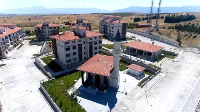 TOKİ yaptığı yatırımlarla geleceğin Denizli'sini inşa ediyor TOKİ yaptığı yatırımlarla geleceğin Denizli'sini inşa ediyor