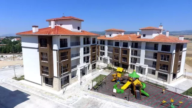 TOKİ yaptığı yatırımlarla geleceğin Denizli'sini inşa ediyor TOKİ yaptığı yatırımlarla geleceğin Denizli'sini inşa ediyor