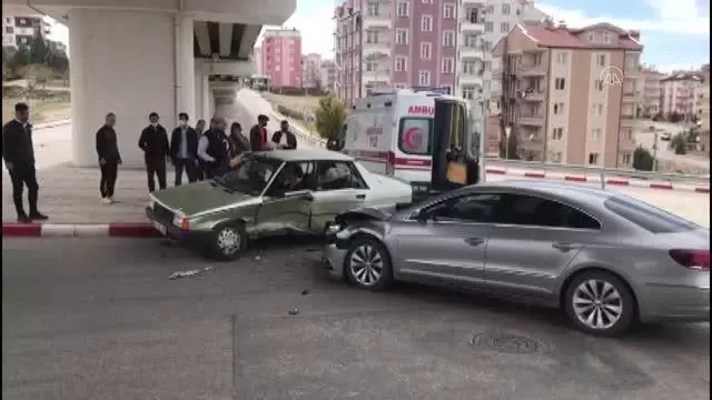 Trafik kazası: 1 yaralı Trafik kazası: 1 yaralı