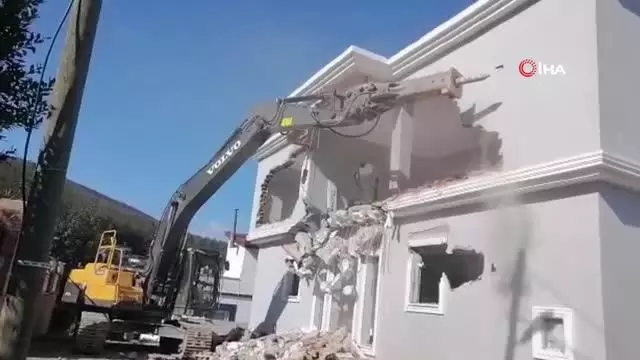 Turizm cenneti Bodrum'u kaçak yapılarla cehenneme çevirdiler Turizm cenneti Bodrum'u kaçak yapılarla cehenneme çevirdiler