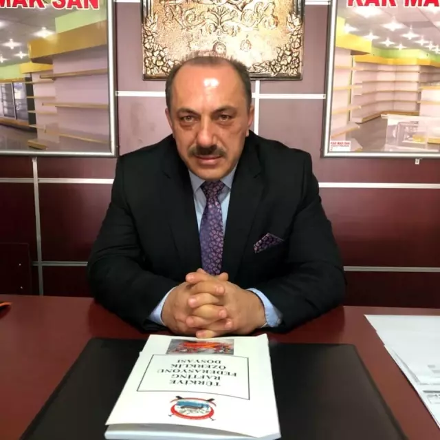 Türkiye Rafting Federasyonu Başkanı Fikret Yardımcı kalp krizi geçirdi Türkiye Rafting Federasyonu Başkanı Fikret Yardımcı kalp krizi geçirdi