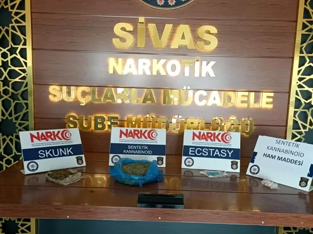 Sivas'ta uyuşturucuyla mücadele devam ediyor Sivas'ta uyuşturucuyla mücadele devam ediyor