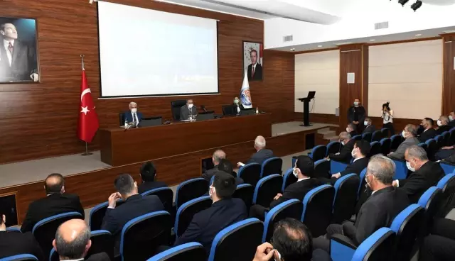 Mersin Valisi Su'dan kentteki yatırımlara ilişkin açıklama Açıklaması Mersin Valisi Su'dan kentteki yatırımlara ilişkin açıklama Açıklaması