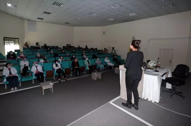 Van'da kadına yönelik şiddetle mücadele semineri Van'da kadına yönelik şiddetle mücadele semineri