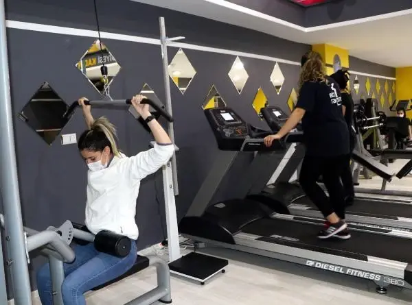 VAN'DA ZUMBA RÜZGARI VAN'DA ZUMBA RÜZGARI