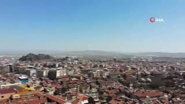 Vatandaşlar kurallara uymadı, vaka sayısı bini aştı Vatandaşlar kurallara uymadı, vaka sayısı bini aştı