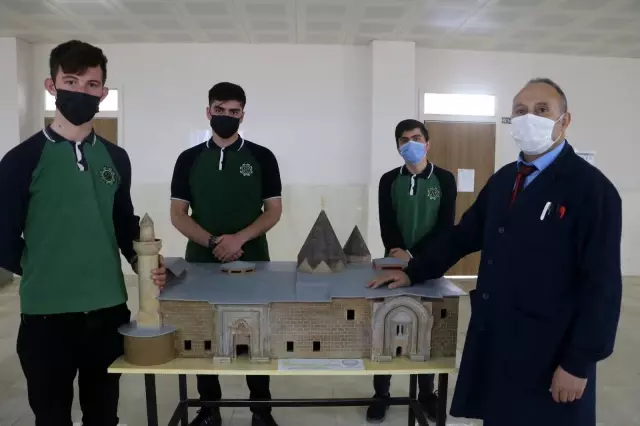 Yapımları 2 buçuk ay sürdü, gerçeklerinden farkı bulunmuyor Yapımları 2 buçuk ay sürdü, gerçeklerinden farkı bulunmuyor