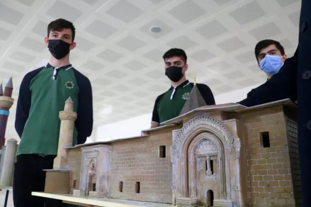 Yapımları 2 buçuk ay sürdü, gerçeklerinden farkı bulunmuyor Yapımları 2 buçuk ay sürdü, gerçeklerinden farkı bulunmuyor