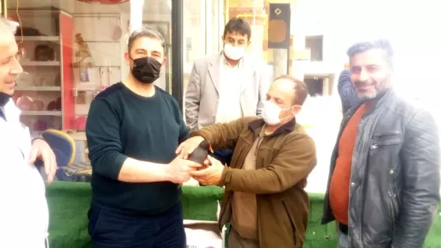Kayseri'de yaralı su tavuğu tedavi altına alındı Kayseri'de yaralı su tavuğu tedavi altına alındı