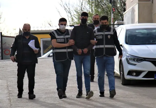 18 yaşındaki Emine'nin katili tutuklandı 18 yaşındaki Emine'nin katili tutuklandı