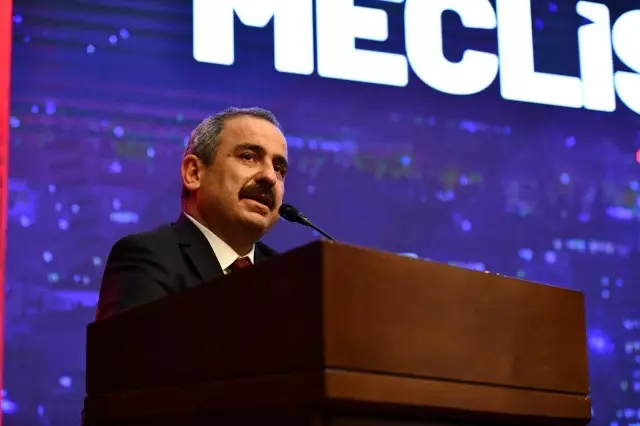 Ankara Belediye Meclis Üyesi Burhan: 'Ankara Büyükşehir Belediye Başkanı olarak bu konuyla ilgili iki satırlık bir açıklama yapın' Ankara Belediye Meclis Üyesi Burhan: 'Ankara Büyükşehir Belediye Başkanı olarak bu konuyla ilgili iki satırlık bir açıklama yapın'