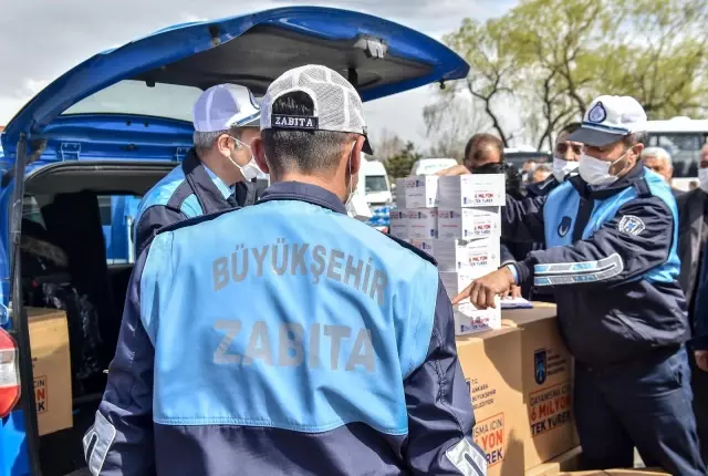 Ankara zabıtası hijyen mesaisinde Ankara zabıtası hijyen mesaisinde