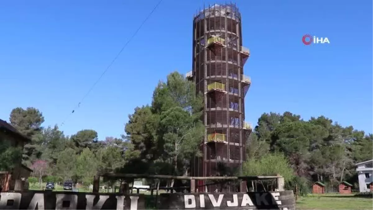 Bakan Ersoy, Arnavutluk'ta Karavasta Milli Parkı'nı gezdiErsoy: 'Arnavutluk, yatırım fırsatları çok fazla olan bir ülke'