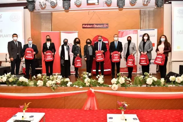 Balıkesir'de Afet eğitmenlerinin eğitimleri değerlendirildi Balıkesir'de Afet eğitmenlerinin eğitimleri değerlendirildi