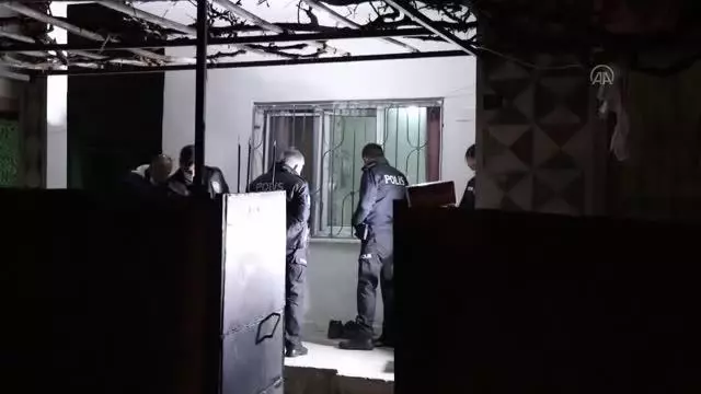 Son dakika haberleri! Bir eve silahlı saldırıda mermi isabet eden kişi yaralandı Son dakika haberleri! Bir eve silahlı saldırıda mermi isabet eden kişi yaralandı