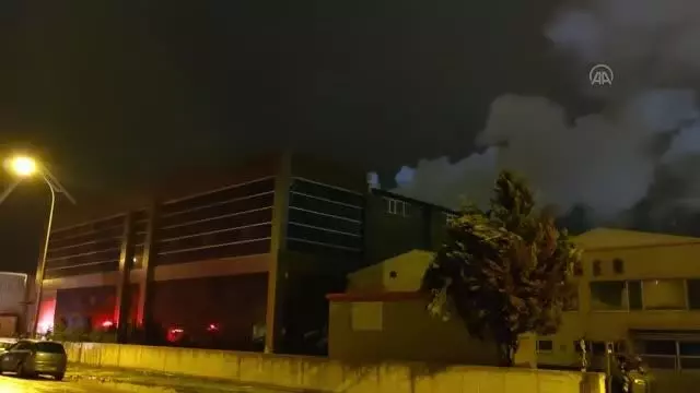 Son dakika haber... Bir tekstil fabrikasında çıkan yangın 'buhar sistemiyle' söndürüldü Son dakika haber... Bir tekstil fabrikasında çıkan yangın 'buhar sistemiyle' söndürüldü