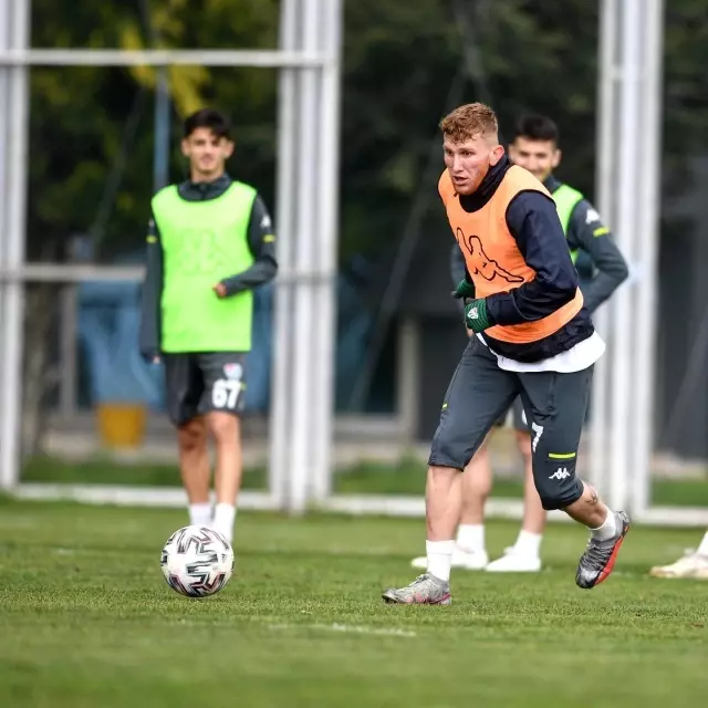 Bursaspor'da Ümraniyespor maçı hazırlıkları devam ediyor