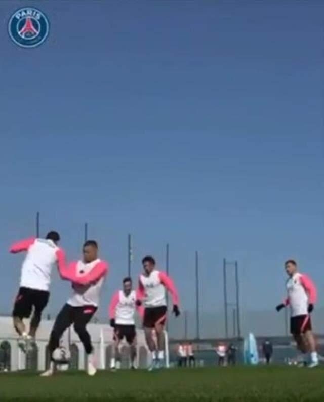 Di Maria made Mbappe funny with her stint in training Di Maria made Mbappe funny with her stint in training