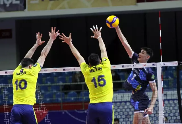 Fenerbahçe Voleybol takımı finalde Fenerbahçe Voleybol takımı finalde