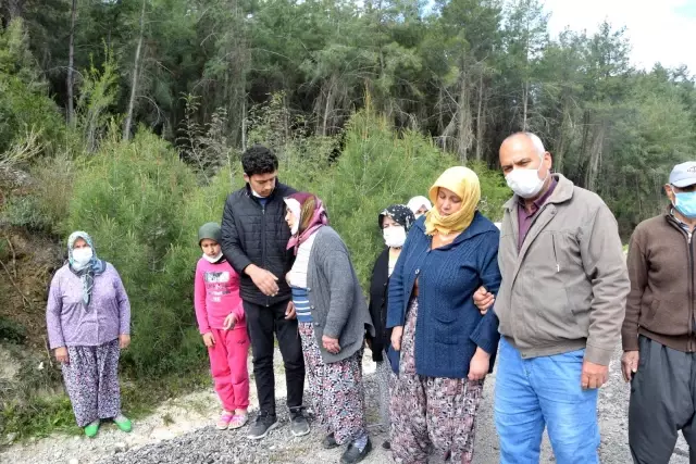Son dakika haber | Güreşçi oğlunu kazada kaybeden annenin kaza yerinde gözü yaşlı adalet isteği... Askere gönderecektim kara toprak altına gönderdim