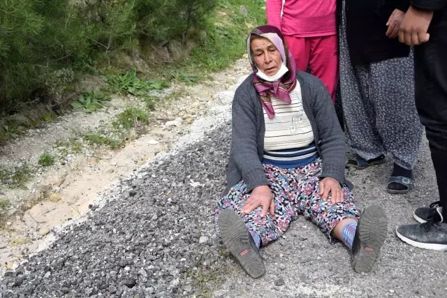 Son dakika haber | Güreşçi oğlunu kazada kaybeden annenin kaza yerinde gözü yaşlı adalet isteği... Askere gönderecektim kara toprak altına gönderdim