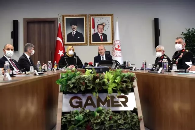 Kadına Yönelik Şiddetle Mücadele Toplantısı düzenlendi Kadına Yönelik Şiddetle Mücadele Toplantısı düzenlendi