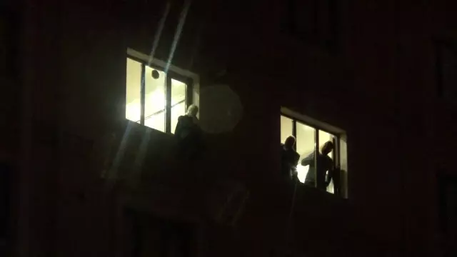Kartal'da bunalımdaki kadın intihara teşebbüs etti Kartal'da bunalımdaki kadın intihara teşebbüs etti