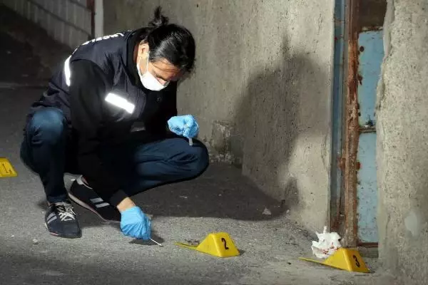 Kayseri'de müstakil eve silahlı saldırı; 1 yaralı Kayseri'de müstakil eve silahlı saldırı; 1 yaralı