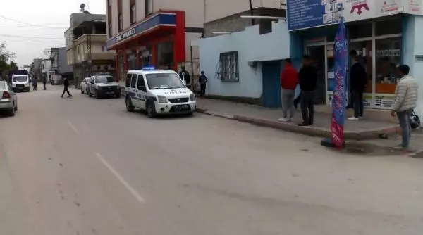 Polis, 2 kardeşi aracıyla sürükleyen şüpheliyi cep telefonu satış ilanıyla yakalamış Polis, 2 kardeşi aracıyla sürükleyen şüpheliyi cep telefonu satış ilanıyla yakalamış