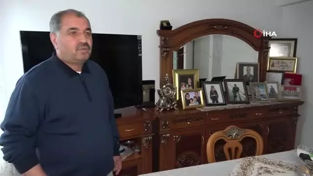 Son dakika haberleri | Şehit Yarbay İlker Çelikcan'ın babası Niyazi Çelikcan: 'Oğlumun kanı yerde kalmadı Allah razı olsun' Son dakika haberleri | Şehit Yarbay İlker Çelikcan'ın babası Niyazi Çelikcan: 'Oğlumun kanı yerde kalmadı Allah razı olsun'