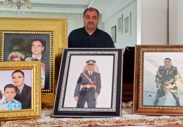 Son dakika haberleri | Şehit Yarbay İlker Çelikcan'ın babası Niyazi Çelikcan: 'Oğlumun kanı yerde kalmadı Allah razı olsun' Son dakika haberleri | Şehit Yarbay İlker Çelikcan'ın babası Niyazi Çelikcan: 'Oğlumun kanı yerde kalmadı Allah razı olsun'