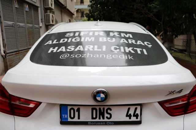 Sıfır kilometre lüks cip hasarlı çıktı, arkasına astığı yazıyla Türkiye'yi dolaşıyor